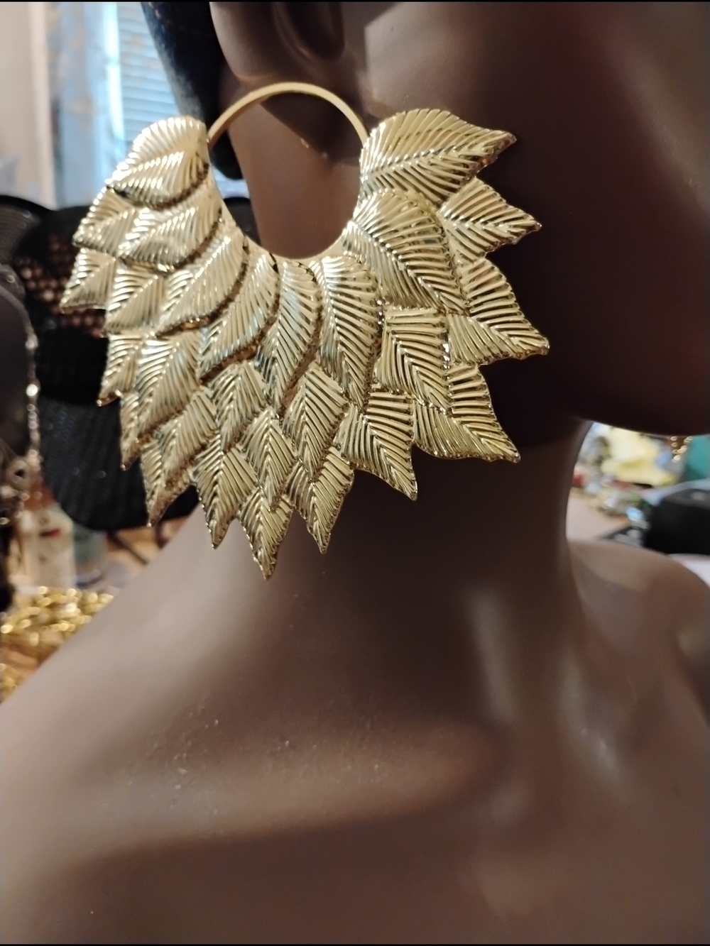 Love Tribe Gold Leaf Fan Hoop Earrings nwot